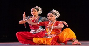 Photo Gallery of Dances of Karnataka