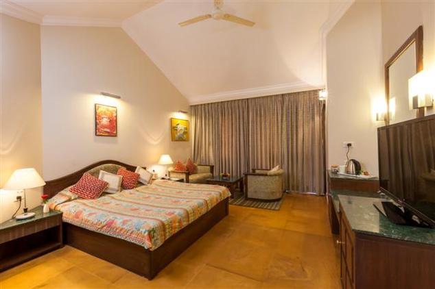 Hilltone Hotel, Mount Abu | Hotels in Mount Abu