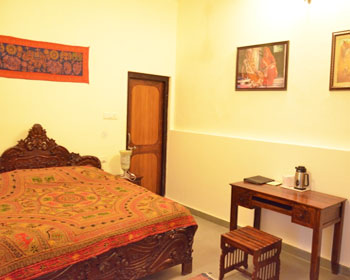 Malji Ka Kamra Hotel | Hotels in Churu